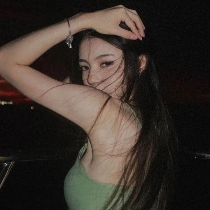 明天，我会成为谁的女友
